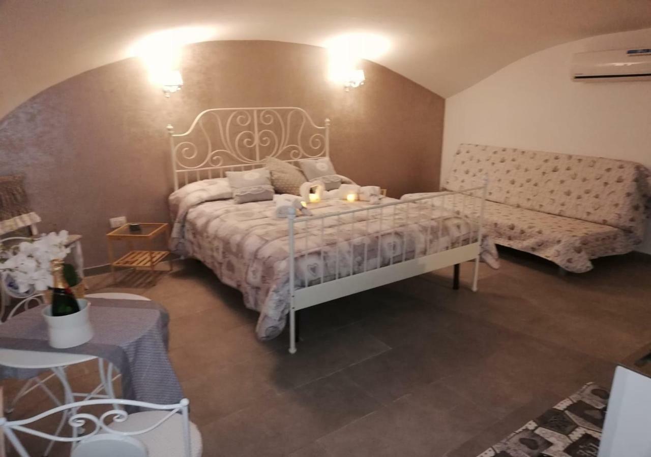 Hotel Addu' Ninucc' à Naples Extérieur photo