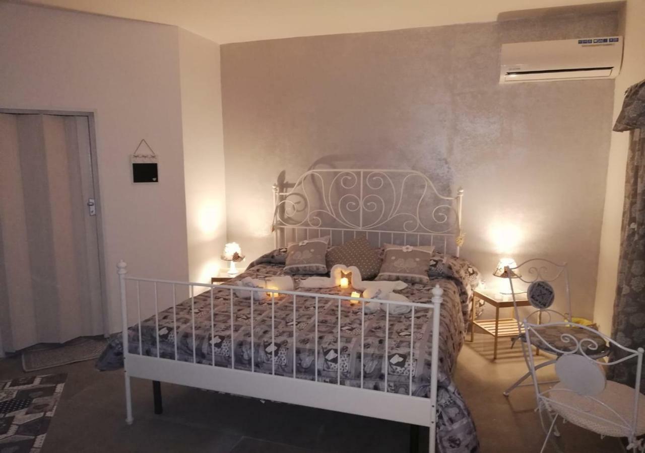 Hotel Addu' Ninucc' à Naples Extérieur photo